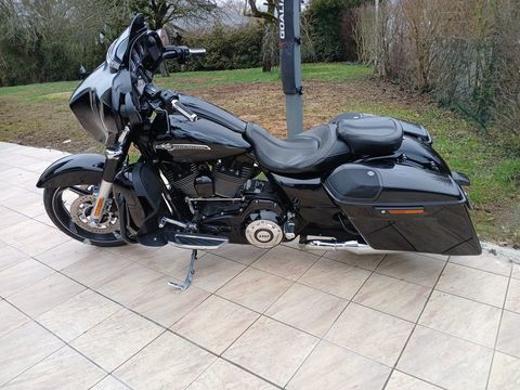 Moto HARLEY-DAVIDSON 2016 occasion Garche 57100