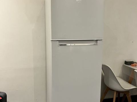 R�frig�rateur / Cong�lateur Hotpoint 220 Lyon 5 (69)