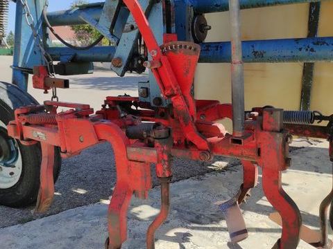 Mat&eacute;riel Agricole / Viticole Mat&eacute;riel Agricole / Viticole 2225 occasion Polisot 10110