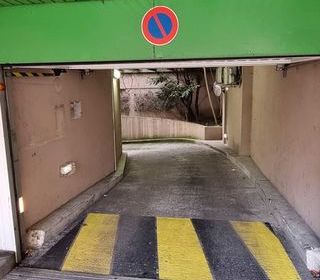  Parking / Garage � louer 10 m�