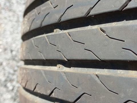 Pi&egrave;ces et &eacute;quipements Voiture Pi&egrave;ces et &eacute;quipements Voiture  occasion Tarare 69170