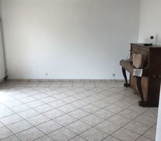  Appartement � louer 5 pi�ces 89 m�