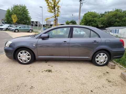 Toyota Avensis MC 177 D-4D Clean Power 2008 occasion Annonay 07100