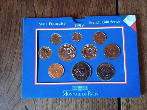 PIECES DE COLLECTION 110 La Tour-d'Aigues (84)