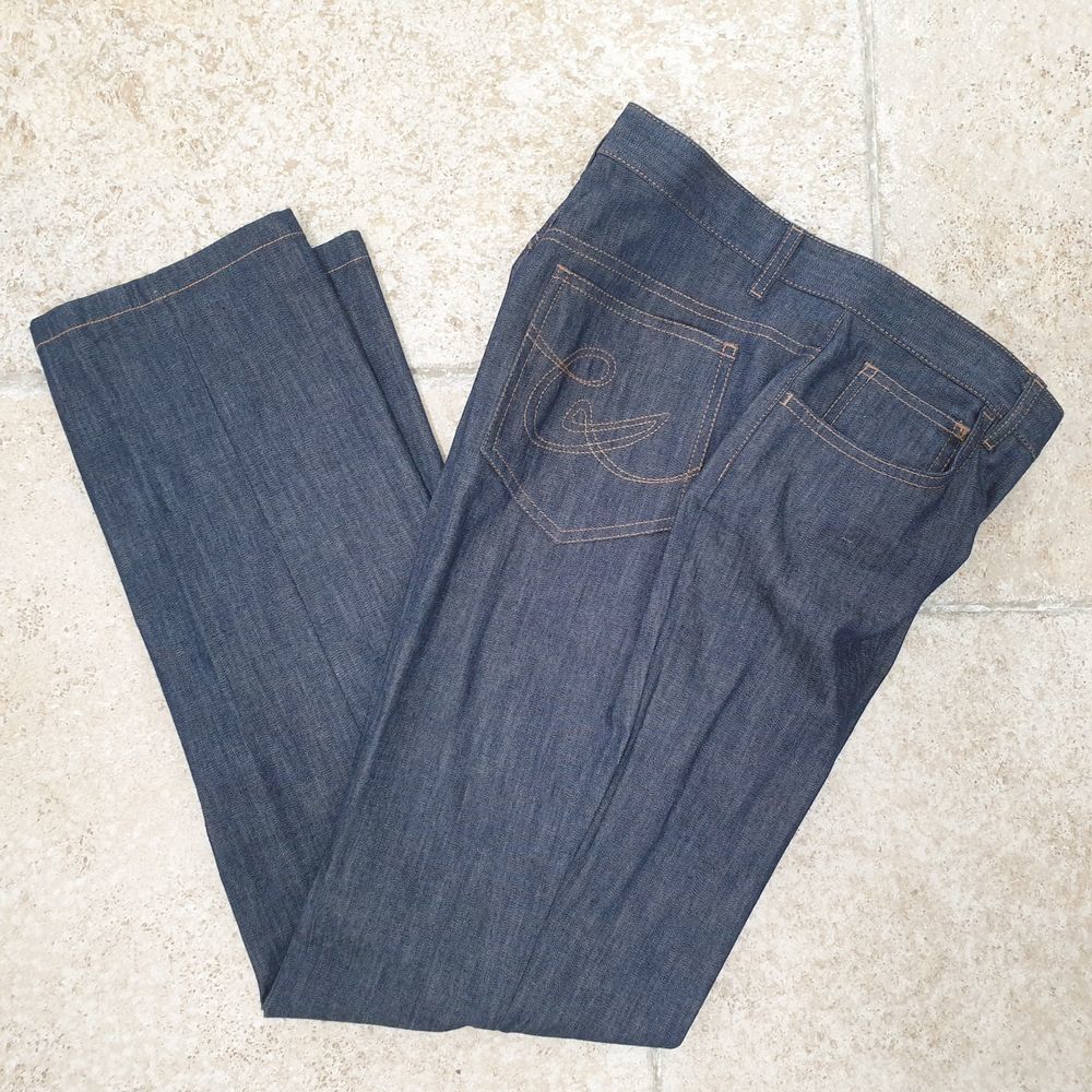 Jean bleu Jeans Christian Lacroix T 32 Vêtements