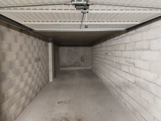  Parking / Garage � vendre 24 m�