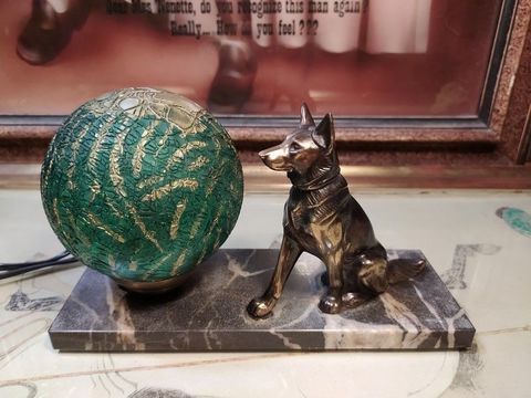 Ancienne Lampe Art Dco Globe Chien Berger  40 Loches (37)