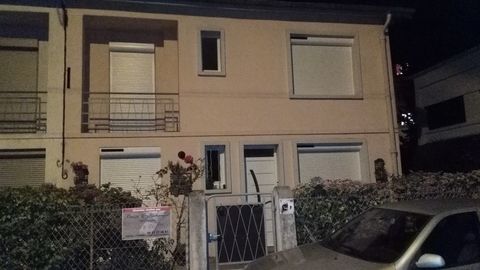   maison Maison - 5 pi�ce(s) - 100 m�