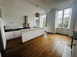  Appartement � vendre 4 pi�ces 147 m�