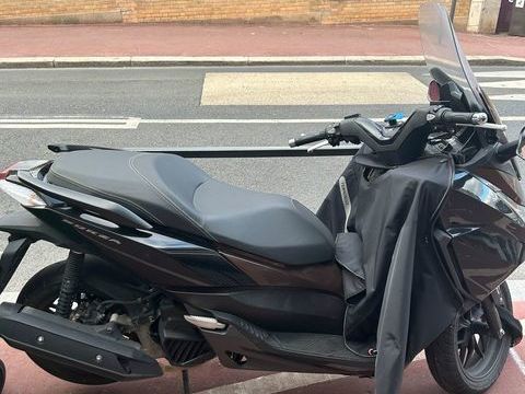 Scooter HONDA 2015 occasion Ch&acirc;tillon 92320