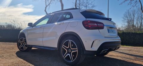 Mercedes 200 Mercedes gla d fascination 2018 occasion Le Mans 72000