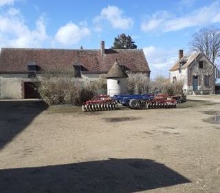  Ferme � vendre 6 pi�ces 8300 m�