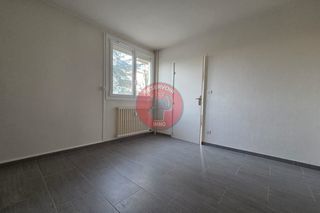  Appartement � vendre 4 pi�ces 75 m�