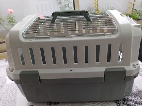 cage de transport 
30 44800 Saint-herblain