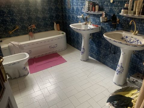 Salle de bain ancienne 0 Coupiac (12)