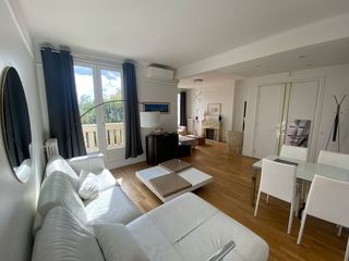  Appartement � louer 4 pi�ces 98 m�