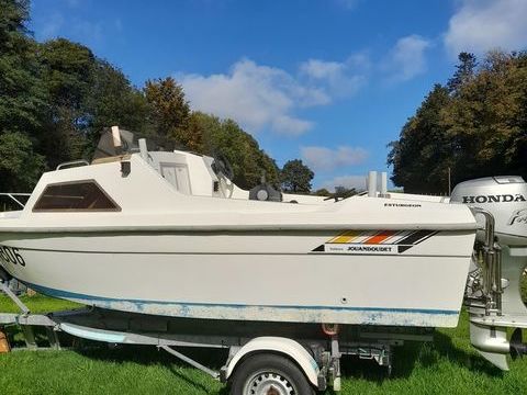 Bateaux &agrave; moteur P&ecirc;che-promenade 1988 occasion Tourouvre 61190