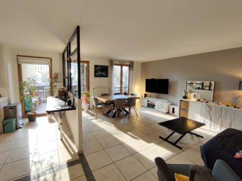  Appartement � vendre 4 pi�ces 89 m�