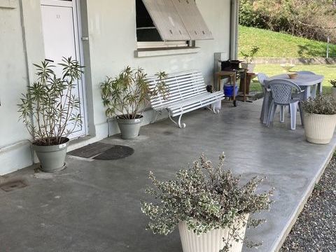   Appartement  endroit tranquille  Appartement - 3 pi�ce(s) - 80 m�