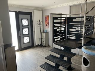  Maison � vendre 8 pi�ces 175 m�