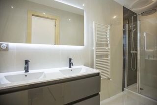  Appartement � louer 3 pi�ces 95 m�