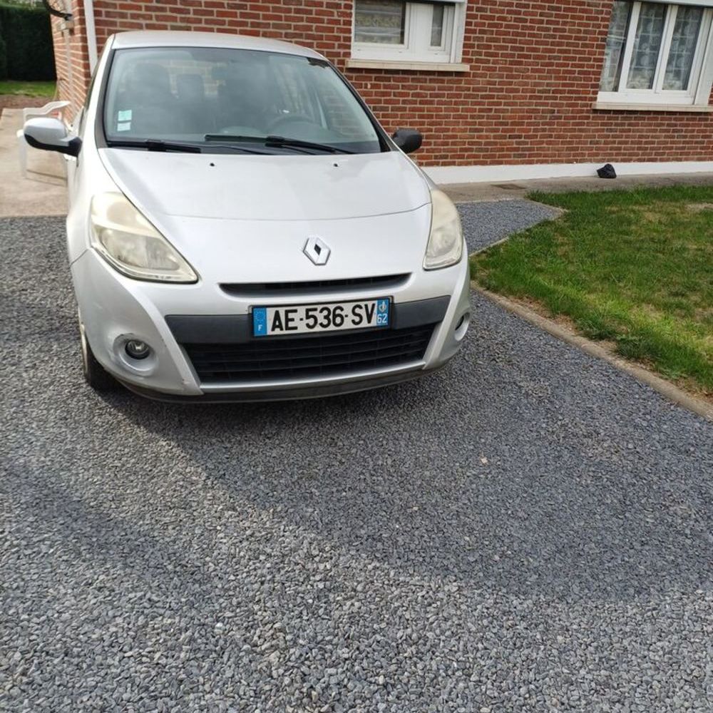 Clio III Tce 100 eco2 Expression 2009 occasion 62440 Harnes