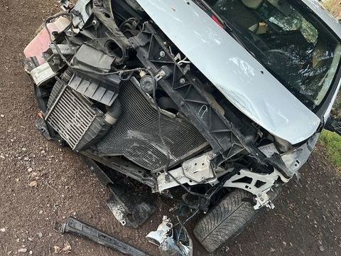 Pi&egrave;ces et &eacute;quipements Voiture Pi&egrave;ces et &eacute;quipements Voiture  occasion Le Chambon-Feugerolles 42500