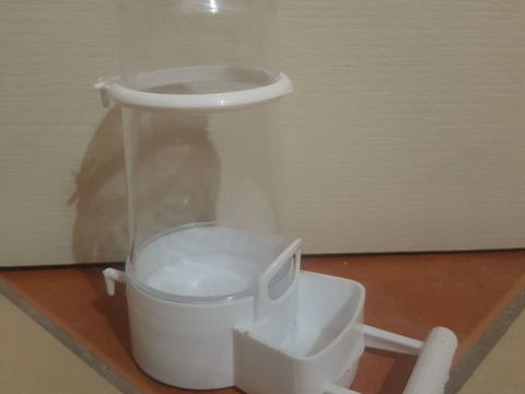 Abreuvoirs pour oiseaux 4 45230 La bussi�re