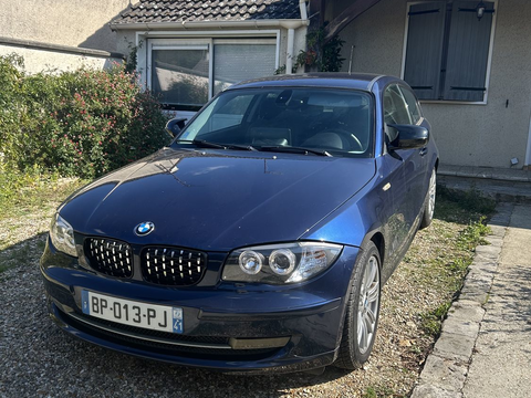 BMW S&eacute;rie 1 118d 143 ch Sport Design 2011 occasion Croth 27530