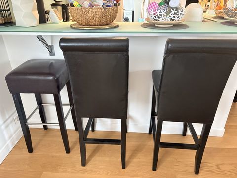 4+chaises+et+tabouret+de+bar+ Paris 18 (75)