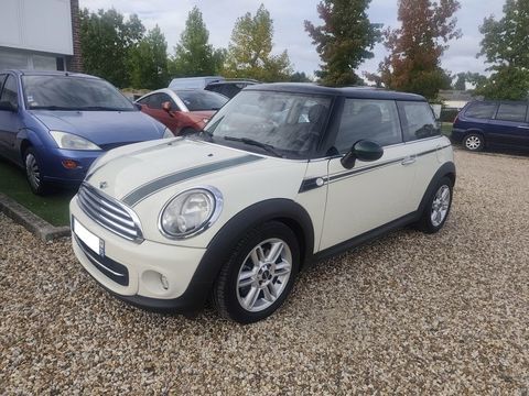Mini Cooper D Hatch D 112 ch Cooper A 2013 occasion Bois-d'Arcy 78390