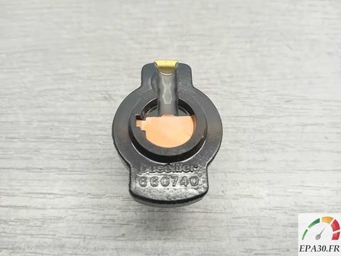 Pi&egrave;ces et &eacute;quipements Voiture Pi&egrave;ces et &eacute;quipements Voiture  occasion Laudun-l'Ardoise 30290