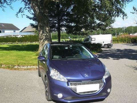 Peugeot 208 1.6 e-HDi 115ch FAP BVM6 Ice Velvet 2012 occasion Le Creusot 71200