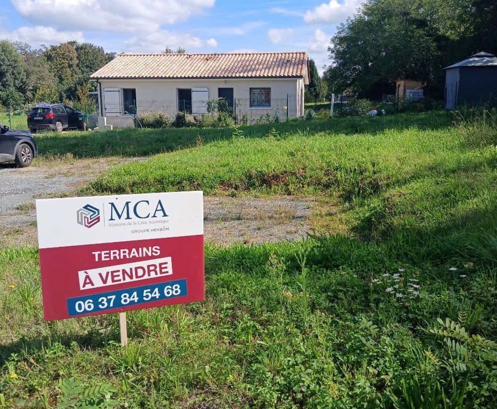 Maisons neuves   Bourg (33710)