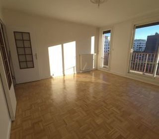  Appartement � vendre 4 pi�ces 77 m�