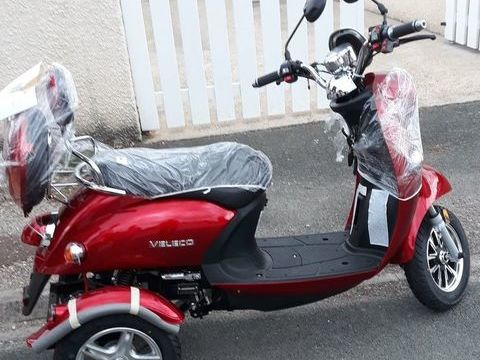 Scooter DIVERS 2022 occasion Chaniers 17610