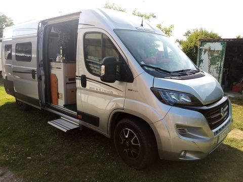 Van am&eacute;nag&eacute; Van am&eacute;nag&eacute; 2020 occasion &Eacute;vaux-les-Bains 23110