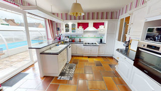  Maison � vendre 10 pi�ces 320 m�