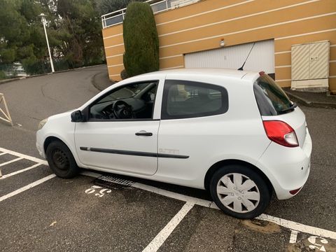 Renault Clio III CLIO III SOCIETE DCI 70 ECO2 AIR EURO 4 2011 occasion Nice 06200