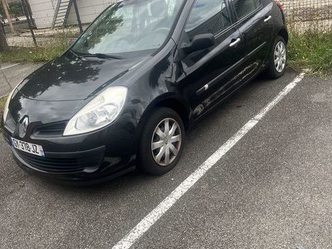 Renault clio iii Clio 1.2 16V 75 Expression