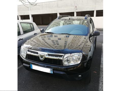 Dacia Duster 1.5 dCi 110 4x2 Laur&eacute;ate 2011 occasion Caluire-et-Cuire 69300