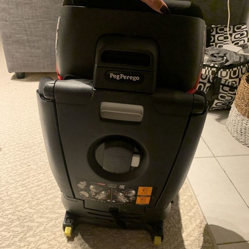 Si&egrave;ge auto Peg Perego type rehausseur avec dossier NEUF Mobilier enfants