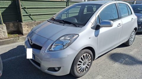 Toyota Yaris 1.4 - 90 D-4D Confort MultiMode 2010 occasion Carros 06510