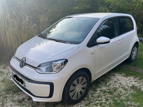 Volkswagen UP Up 1.0 60 BlueMotion Technology BVM5 Up! Connect 2018 occasion Saint-Dizant-du-Gua 17240