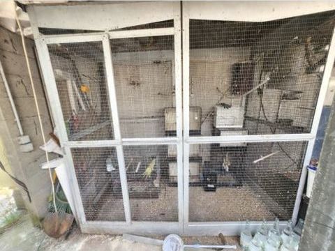 Grande voli&egrave;re exterieure 550 77240 Vert-saint-denis