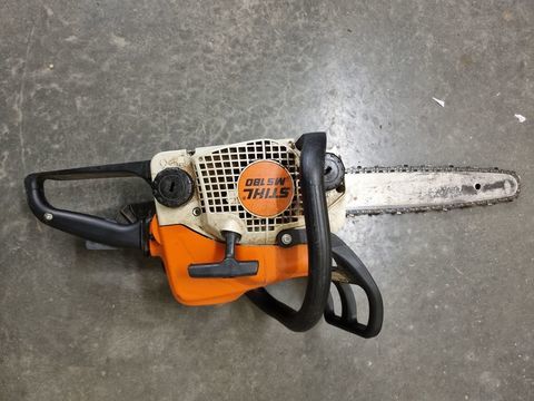 Troconneuse Stihl tres bon etat 200 38970 Corps