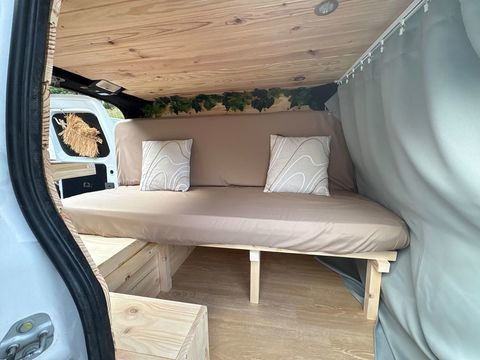 Van am&eacute;nag&eacute; Van am&eacute;nag&eacute; 2016 occasion Peymeinade 06530