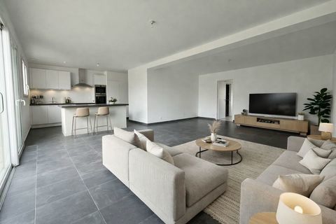   Maison T7 5 Chambres 138 m2  Maison - 7 pi�ce(s) - 138 m�