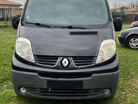 Renault Trafic 2.0DCI 2010 occasion Saint-Laurent-d'Arce 33240