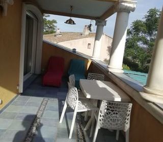  Appartement à louer 2 pièces 45 m²